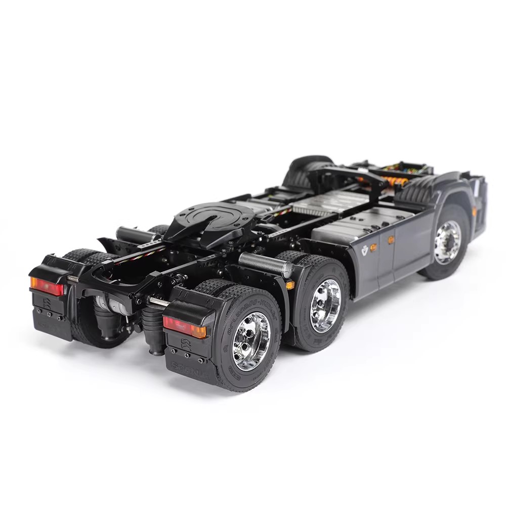 Model samochodu RC Orlandoo Hu – Model Kit Eva recenzja i cena