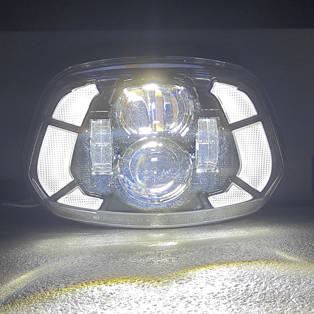 Reflektor LED z DRL do Vespa S – Model Kit Vespa recenzja i cena