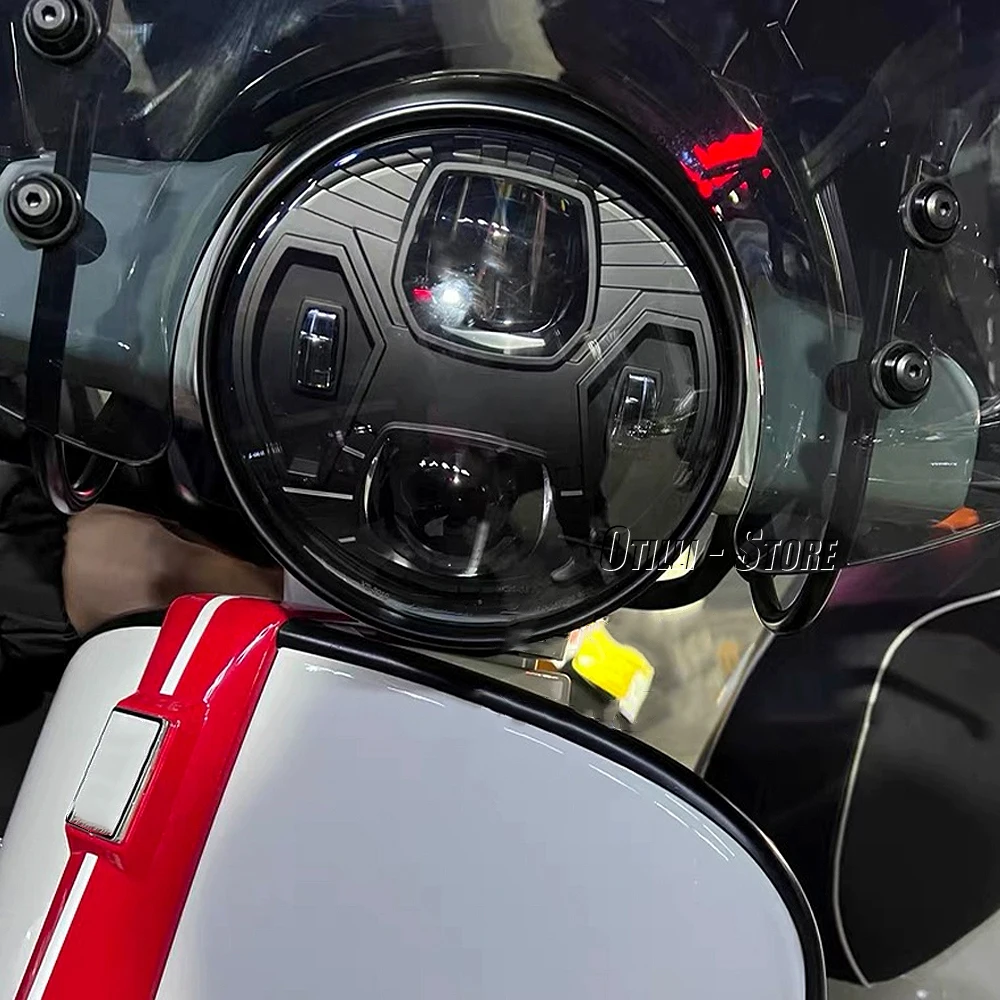 Reflektor LED GTS300 Nowe Akce – Model Kit Vespa recenzja i cena